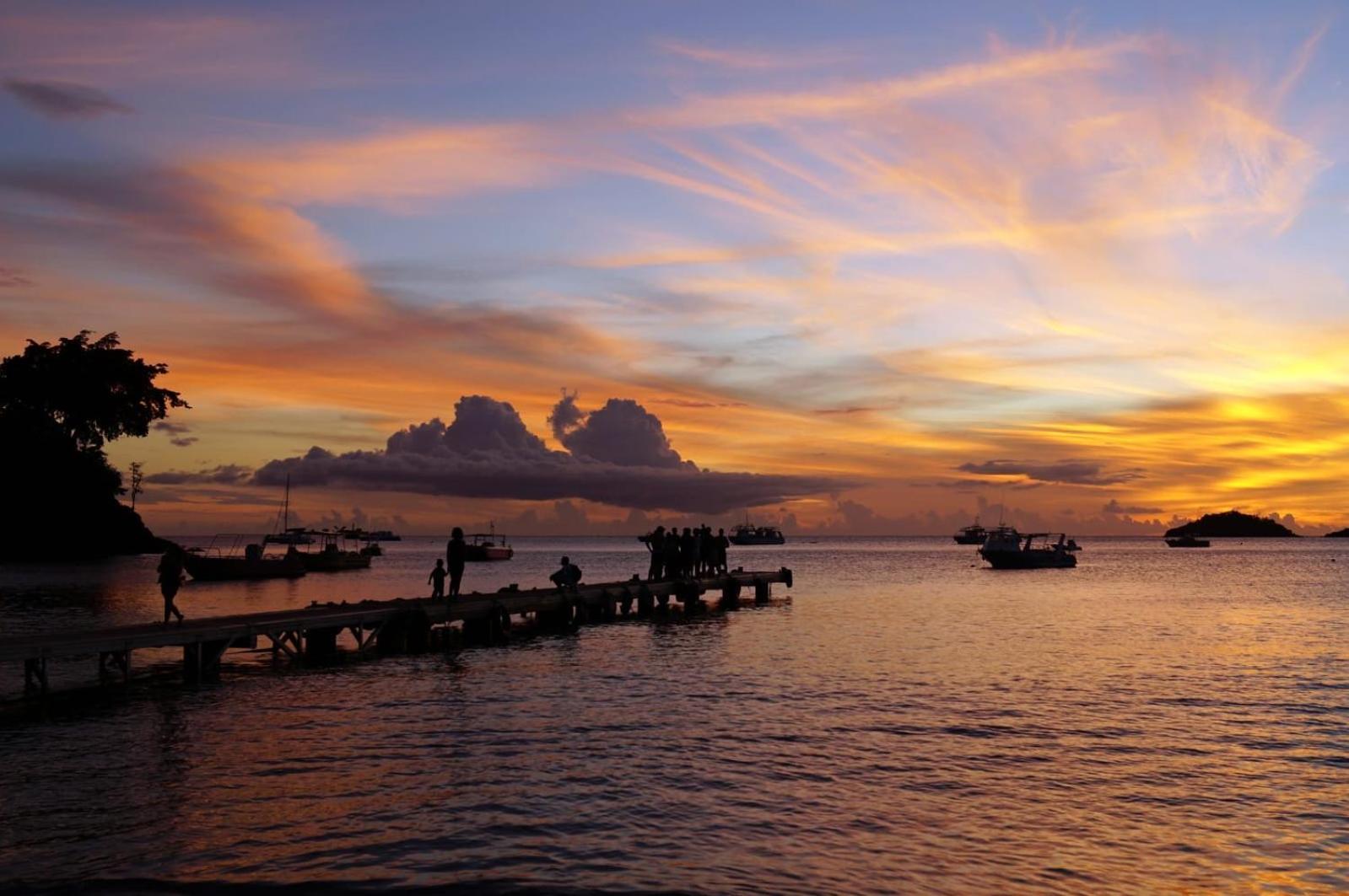 Tropical Golden, Vue Mer Et Plage A 5 Min A Pied Gourbeyre ภายนอก รูปภาพ